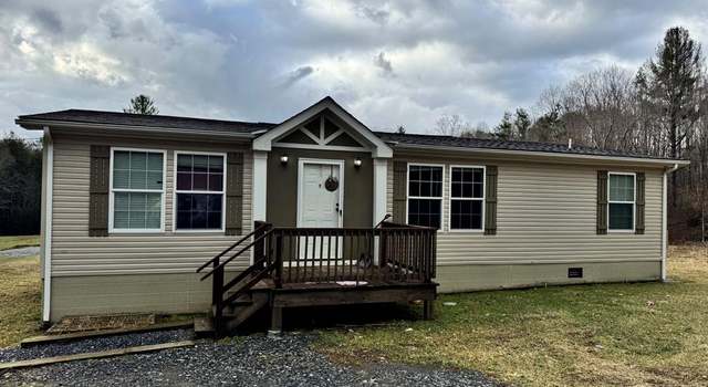 Photo of 15817 Highlands Pkwy, Whitetop, VA 24292