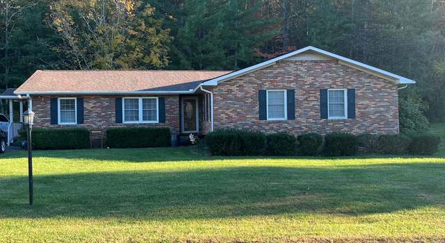 Photo of 141 Terry Dr, Richlands, VA 24641