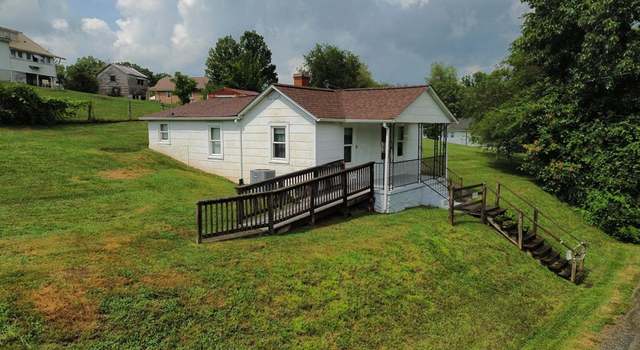Photo of 22313 Lincoln Cir, Damascus, VA 24236