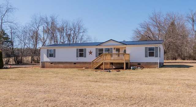 Photo of 633 Little Reed Island Rd, Barren Springs, VA 24313