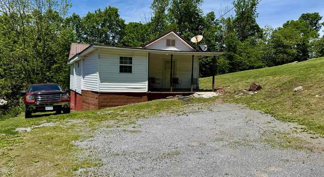 Photo of 318 Limestone Rd, Pounding Mill, VA 24637