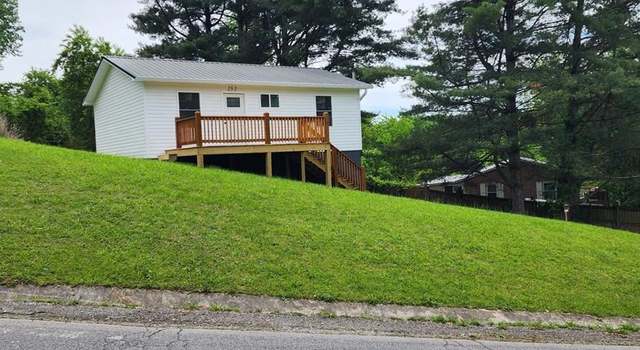 Photo of 232 Overlook Dr, Chilhowie, VA 24319
