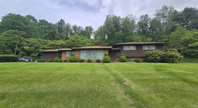 Photo of 236 Fill St, Pounding Mill, VA 24637