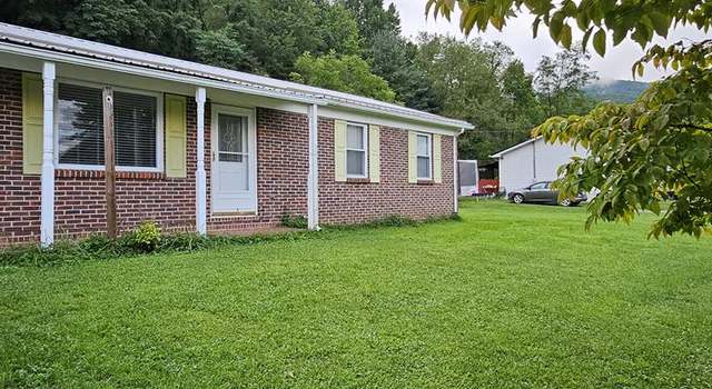 Photo of 209 Laredo St, Tazewell, VA 24651
