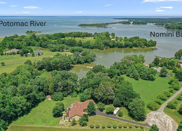 Property at 309 Nomini Bay Dr, Montross, VA 22520, 3 beds, 2.5 baths