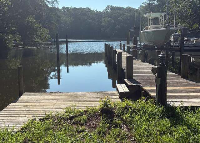Property at 242 Oyster Cove Lndg, Hartfield, VA 23071