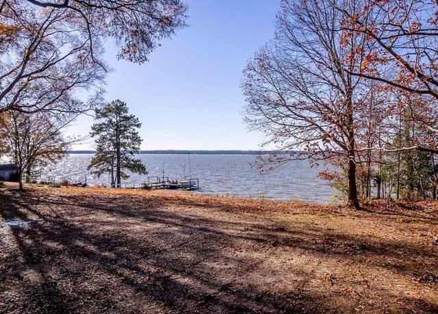 Property at 203 Crab Pot Ln, Warsaw, VA 22572