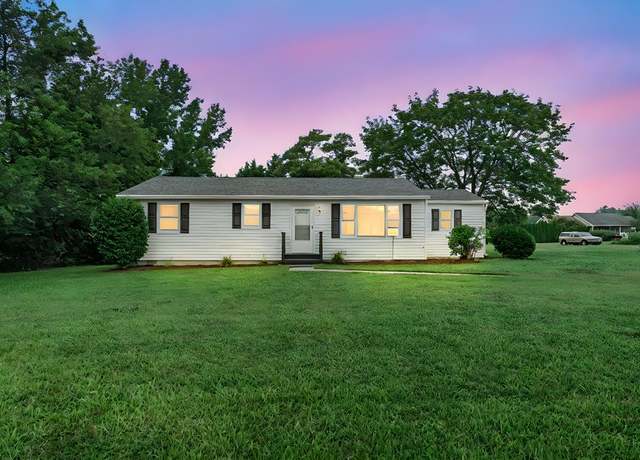 Property at 3053 Canal Rd, Farnham, VA 22460, 3 beds, 1 bath