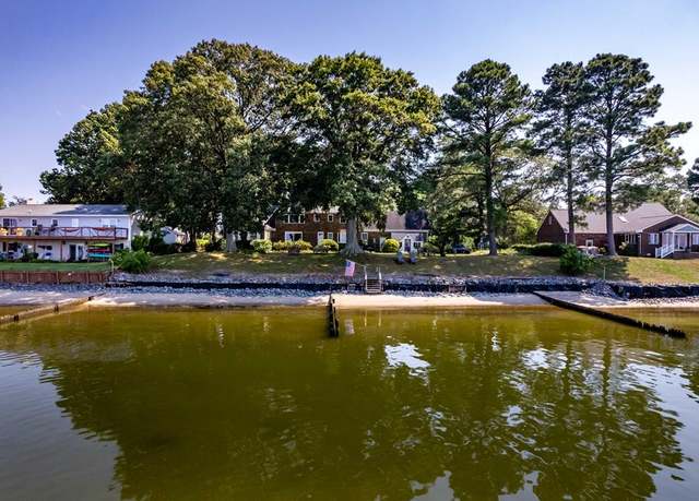 Property at 1031 N Glebe Rd, Montross, VA 22520, 4 beds, 3.5 baths