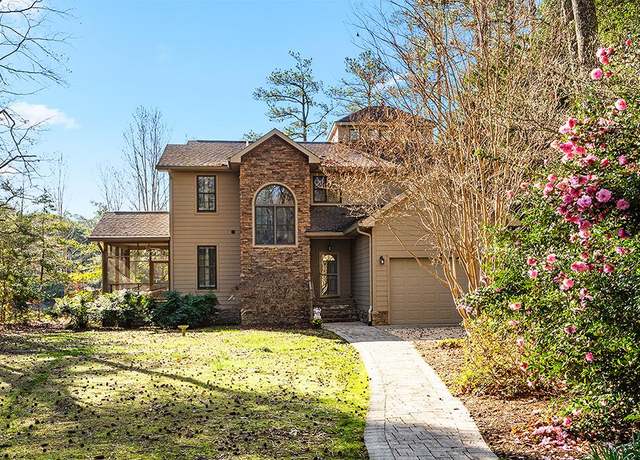 Property at 341 Pine Reach Dr, Kilmarnock, VA 22482, 3 beds, 2.5 baths