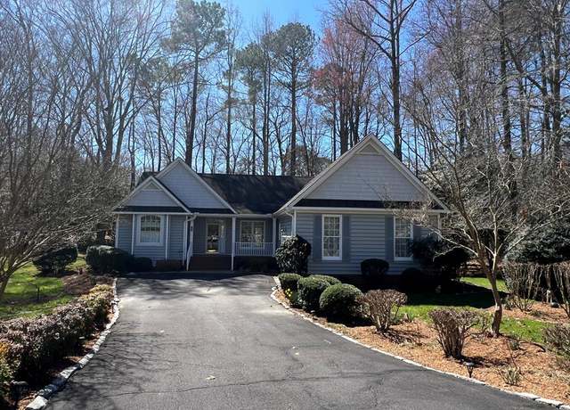 Property at 784 Middle Gate, Irvington, VA 22480, 3 beds, 2 baths