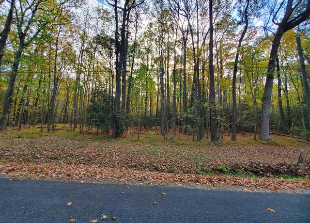 Property at 17 Cod Creek Dr, Heathsville, VA 22473