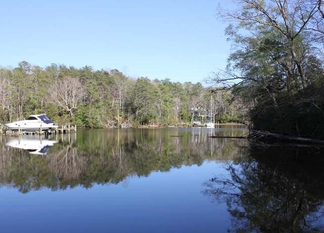 Property at 22-34H Oak Point Dr, Lancaster, VA 22503