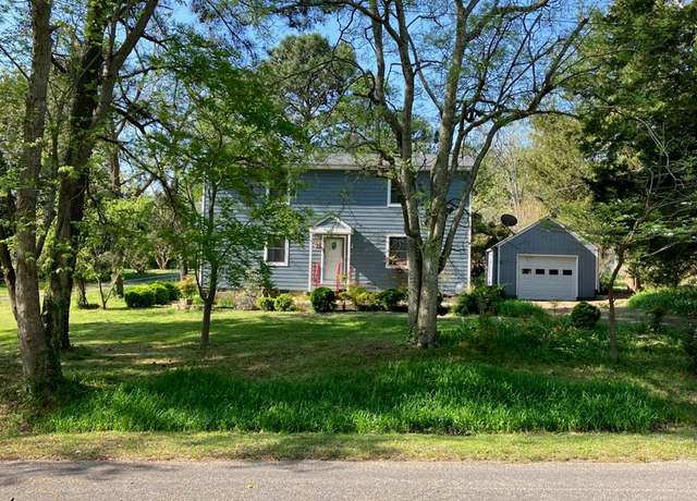 Property at 2012 Millenbeck Rd, Lancaster, VA 22503, 3 beds, 2 baths