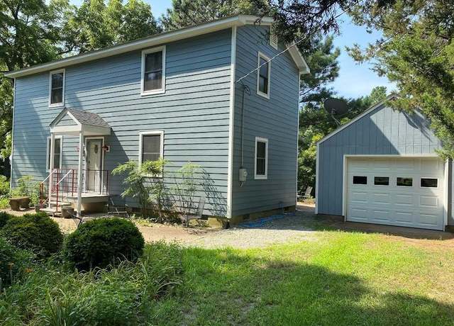 Property at 2012 Millenbeck Rd, Lancaster, VA 22503, 3 beds, 2 baths