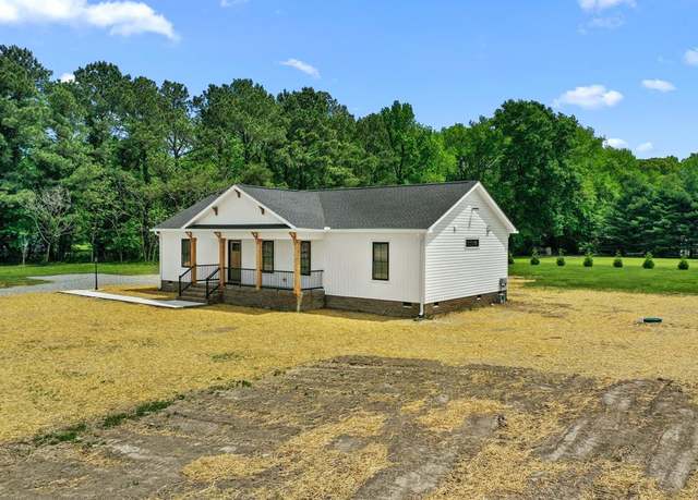 Property at 2976 Newmans Neck Rd, Heathsville, VA 22473, 3 beds, 2 baths