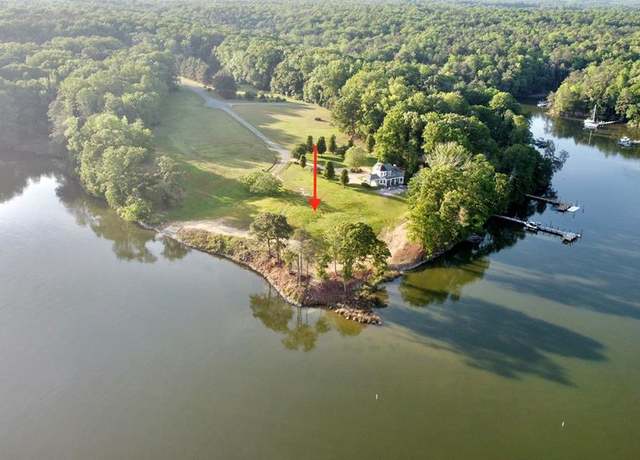 Property at 3 Oak Point Dr, Lancaster, VA 22503