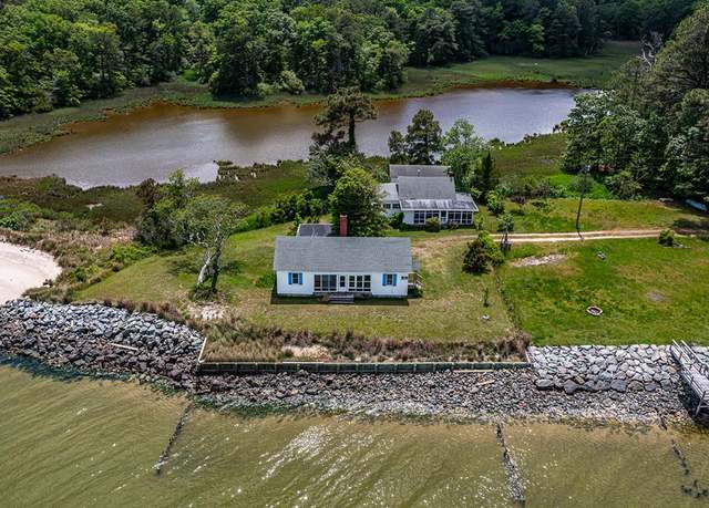 Property at 1021 Virmar Beach Rd, Heathsville, VA 22482, 3 beds, 1 bath