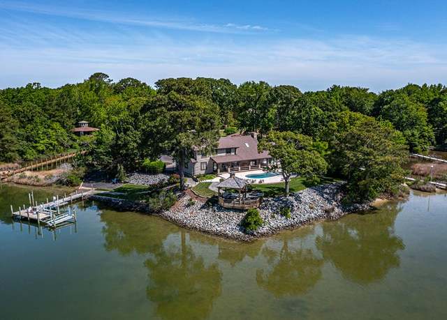 Property at 254 Stilwater Dr, Wicomico Church, VA 22473, 4 beds, 4.5 baths