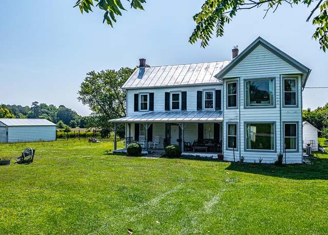 Property at 352 Ottoman Ferry Rd, Lancaster, VA 22503, 4 beds, 3 baths