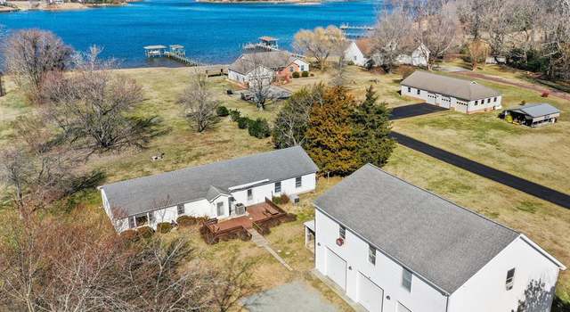 Photo of 317 Blue Crab Loop, Montross, VA 22520