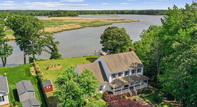 Photo of 325 Cat Point Dr, Warsaw, VA 22572