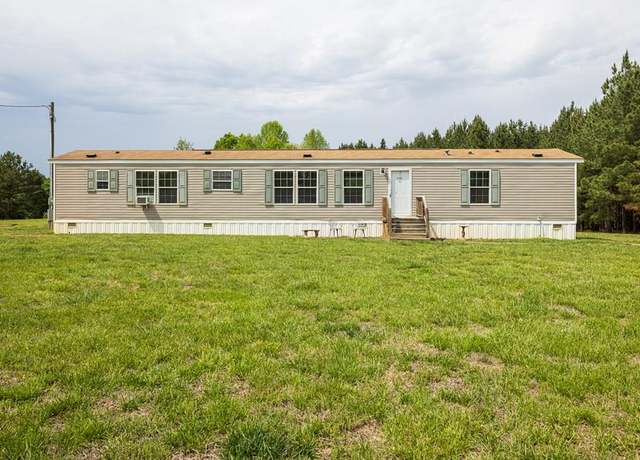 Property at 1148 Chaffin Trl, Halifax, VA 24558, 3 beds, 2 baths