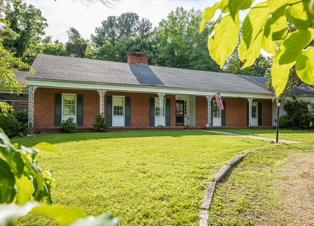 Property at 1316 South Ave, South Boston, VA 24592, 5 beds, 4 baths