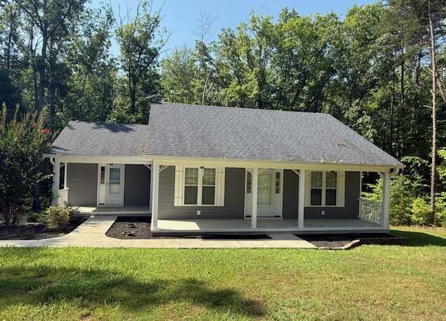 Property at 1274 Ferry Hill Trl, Clarksville, VA 23927, 2 beds, 1 bath