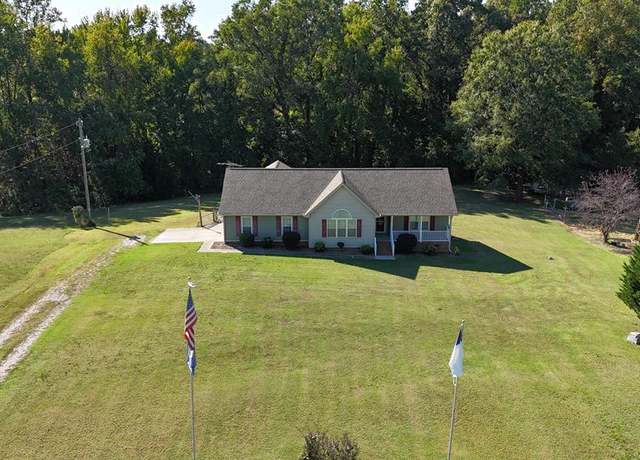 Property at 89 North Point Dr, Clarksville, VA 23927, 3 beds, 2 baths