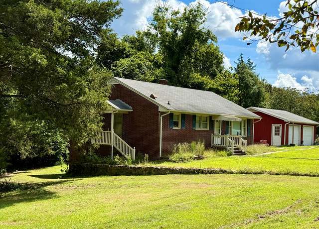 Property at 1099 Belt Blvd, South Boston, VA 24592, 3 beds, 1.5 baths