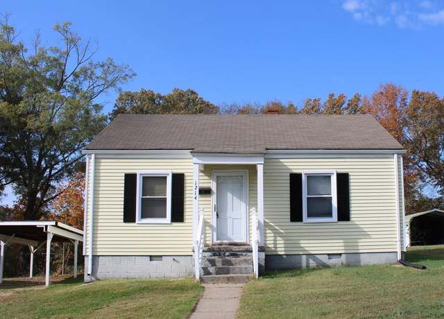 Property at 1214 Ash Ave, South Boston, VA 24592, 2 beds, 1 bath