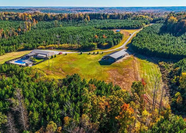 Property at 2052 Twenty-two Rd, Pamplin, VA 23958, 3 beds, 4 baths