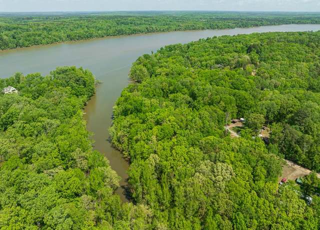 Property at 39-41 Riverview Ave, Buffalo Junction, VA 24529