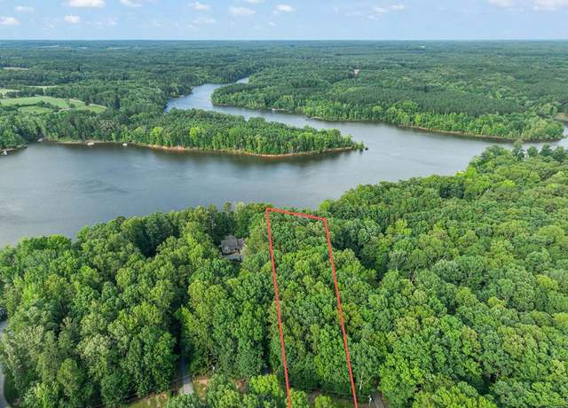 Property at 398 Olde Forest Rd, Clarksville, VA 23927