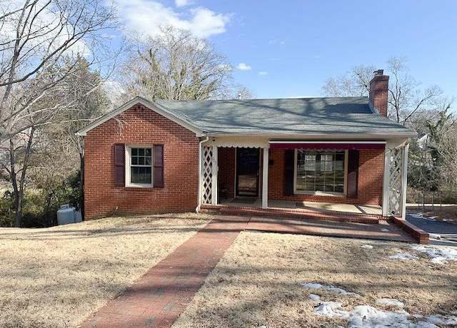 Property at 703 Traver Ave, South Boston, VA 24592, 3 beds, 1.5 baths