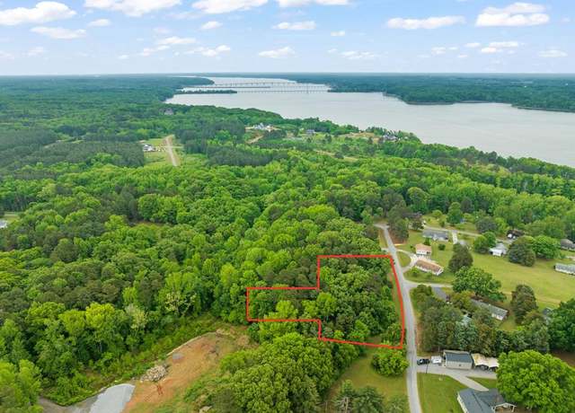 Property at 19-22 Seven Oaks Dr, Clarksville, VA 23927