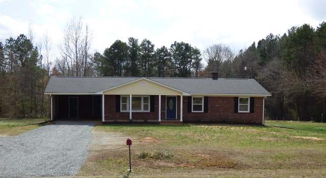 Photo of 4231 Mountain Rd, Halifax, VA 24558