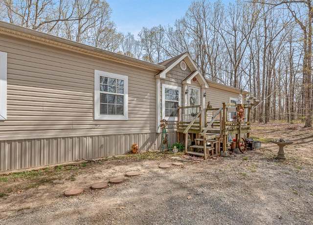 Property at 10244 Highway 135, Paragould, AR 72450, 3 beds, 2 baths