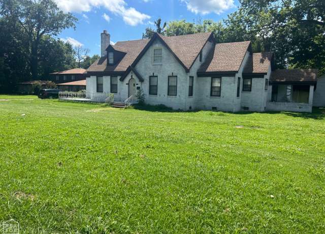 Property at 391 N Ermen Ln, Osceola, AR 72370, 5 beds, 3 baths