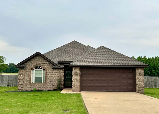 Property at 217 County Road 416, Jonesboro, AR 72404, 3 beds, 2 baths