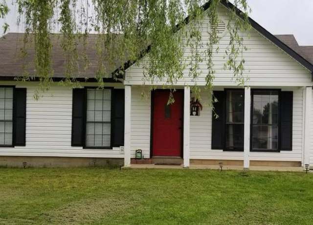 Property at 5707 Mill Creek Cv, Jonesboro, AR 72404, 4 beds, 2.5 baths