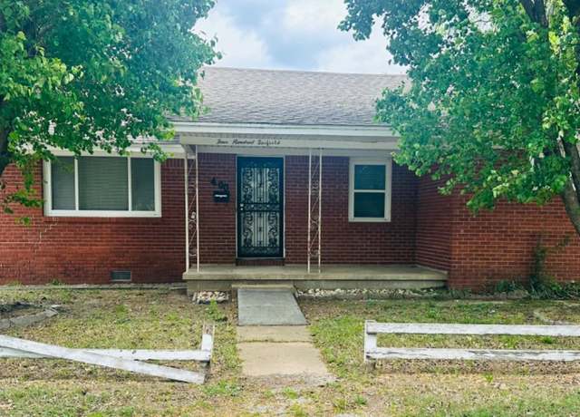 Property at 400 Garfield St, Newport, AR 72112, 4 beds, 2.5 baths