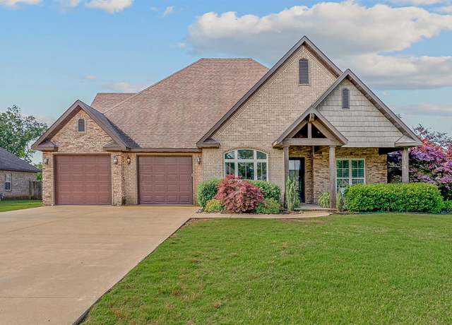 Property at 3293 Abigail Ct, Jonesboro, AR 72404, 5 beds, 3.5 baths
