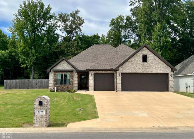 Property at 5204 Bridger Park Ct, Jonesboro, AR 72405, 4 beds, 2 baths