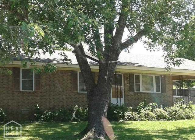 Property at 118 E Forbes Dr, Bald Knob, AR 72010, 3 beds, 2 baths