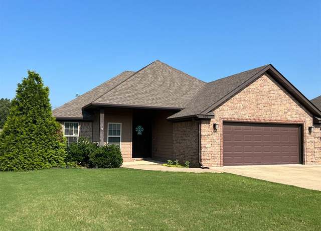 Property at 6017 Wisteria Lane Ln, Jonesboro, AR 72404, 3 beds, 2 baths