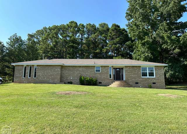 Property at 3204 Casey Springs Rd, Jonesboro, AR 72404, 3 beds, 2 baths