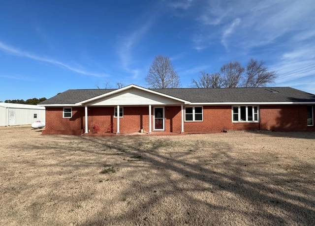 Property at 5216 Richardson Dr, Jonesboro, AR 72404, 3 beds, 3 baths