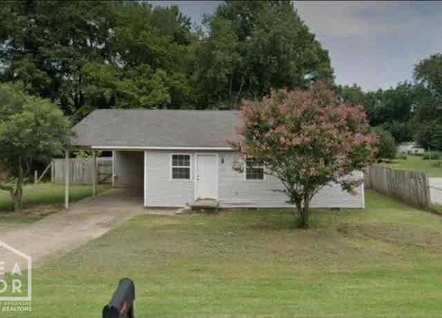 Property at 1500 W Nettleton Ave Ave, Jonesboro, AR 72401, 3 beds, 2 baths
